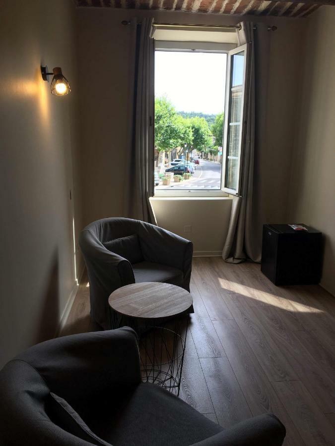Bed and Breakfast Le Cheval Blanc La Bastide-des-Jourdans Exterior foto